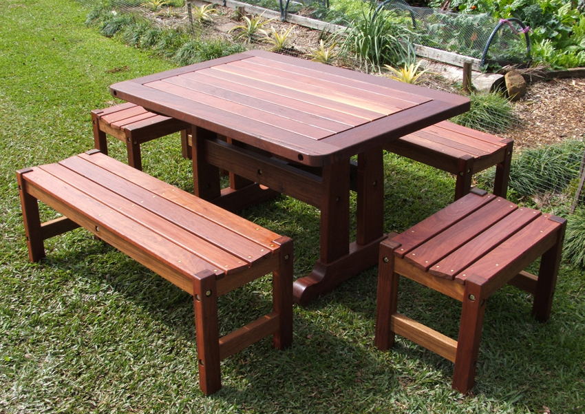Recycled timber outdoor tables - Australian recycled hardwood ...